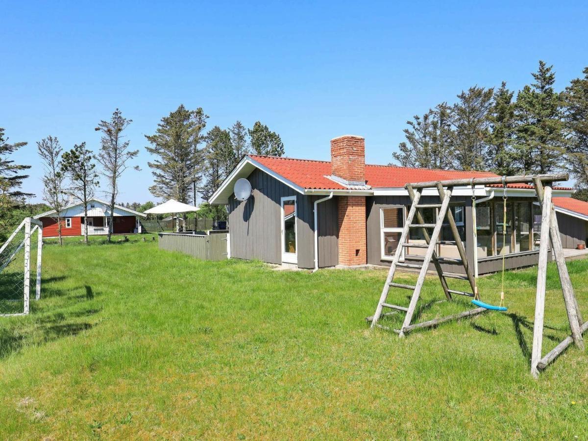 Holiday Home Lokken X エクステリア 写真