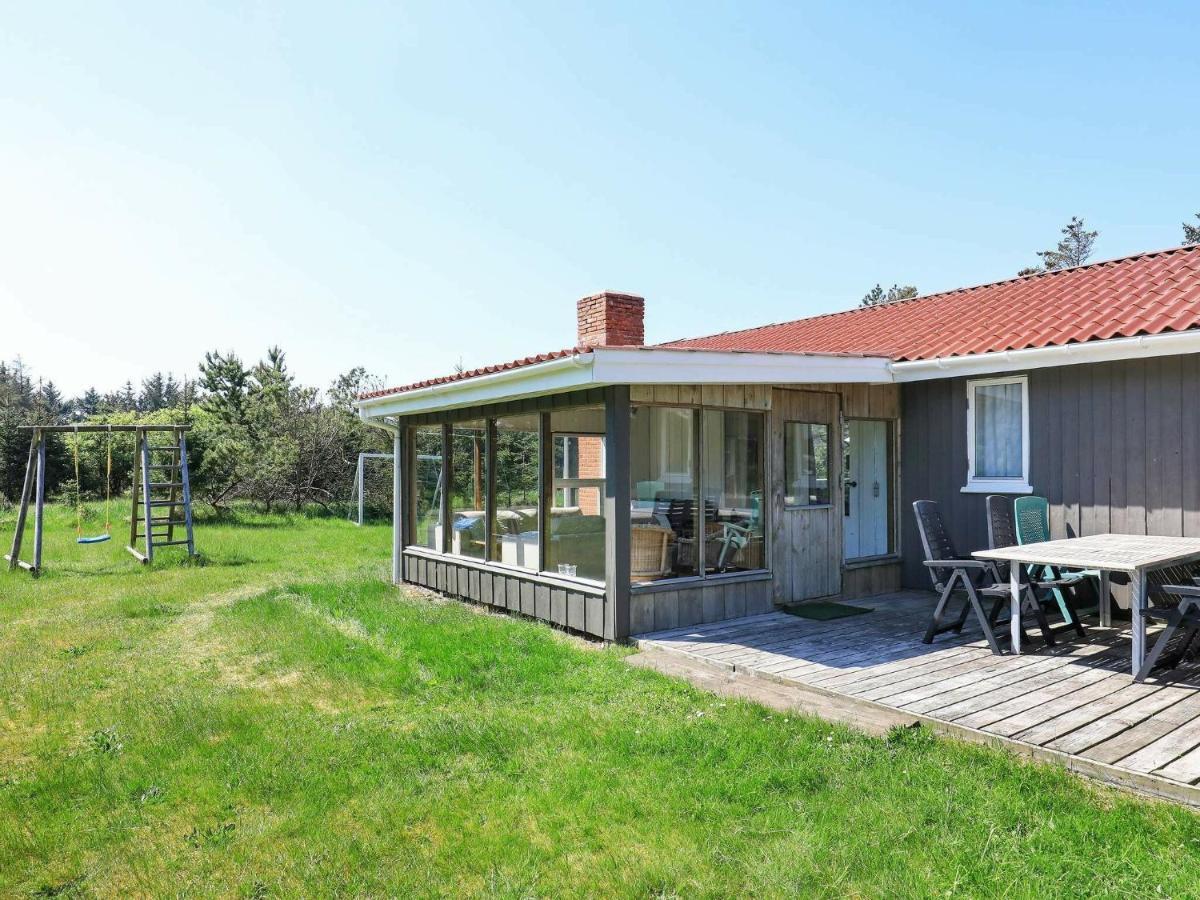 Holiday Home Lokken X エクステリア 写真